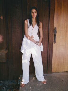 Aritzia Wilfred Limitless Linen Pants - White size 0